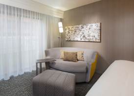 Courtyard by Marriott New Haven Orange 4