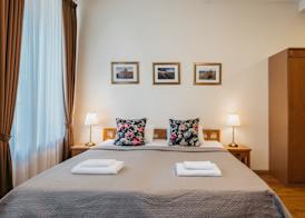 CATHEDRAL Old Town Suites 4