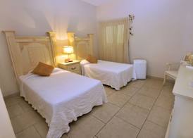 Marina Banderas Suites Hotel Boutique 3