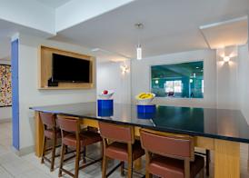 Holiday Inn Express & Suites WESTON by IHG 4