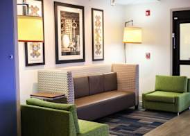 Holiday Inn Express & Suites ATHENS by IHG 4