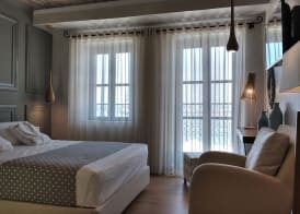 Elia Zampeliou Hotel 4