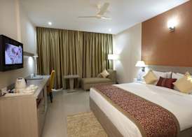 Days Hotel By Wyndham Neemrana 4