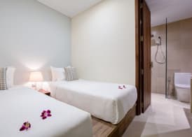 A La Carte Da Nang Beach 2