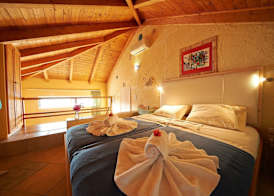 Villas Cavo Marathia 4