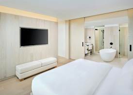 The Pearle Hotel & Spa, Autograph Collection 5
