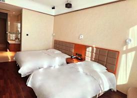 Days Inn by Wyndham Beijing Haidian 4