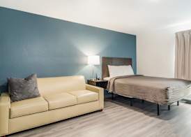 WoodSpring Suites Knoxville West 5