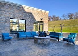 Hampton Inn & Suites Albany-East Greenbush, NY 3