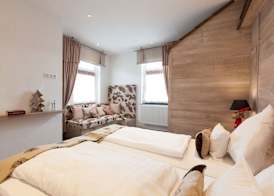 Hotel Nuhnetal 5