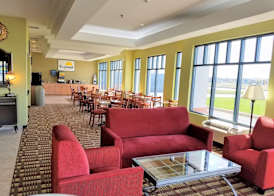 Days Inn by Wyndham Windsor Locks / Bradley Intl Airport 4