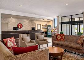 Ramada by Wyndham Cornwall 2