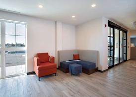 Comfort Inn & Suites 5