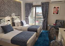 Royal Day Plaza Hotel 3