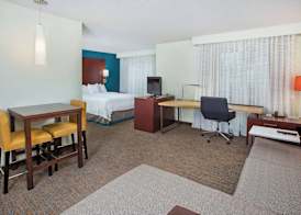 Residence Inn Knoxville Cedar Bluff 4