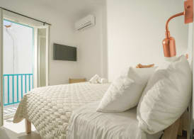 Seabed Suites Mykonos 4