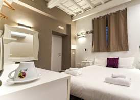 Navona Secret Stay Guest House 4