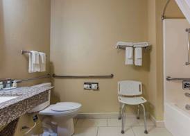 Quality Inn Galesburg near US Highway 34 and I-74 5