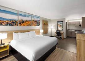 Days Inn by Wyndham Clarksville North EXIT 4 3