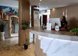 Hotel Toledo FL 2