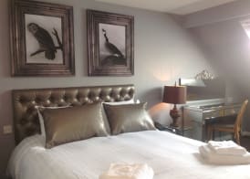 The Old Red Lion Inn 3