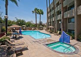 DoubleTree by Hilton Los Angeles-Rosemead 4