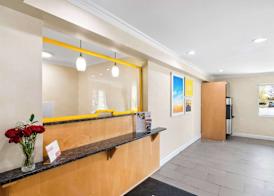 Econo Lodge Bethel - Danbury 2