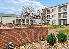 Spark by Hilton Bettendorf Quad Cities 3