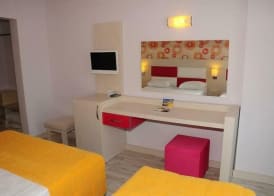 Side Win Hotel 4