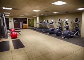 DoubleTree by Hilton Lawrenceburg 5