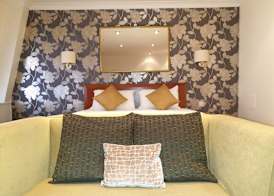 Red Lion Hotel 4