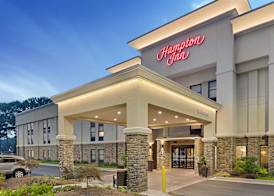 Hampton Inn Lagrange near Callaway Gardens 2