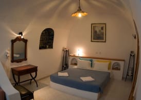 Vallas Apartments & Villas 2