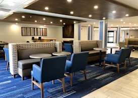 Holiday Inn Express & Suites GREAT BARRINGTON - LENOX AREA by IHG 3