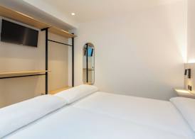 Oh SUITES Paseo de Las Canteras 58 4