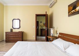 San Donato Cozy Apartment by Wonderful Italy 4