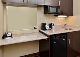 Holiday Inn Express & Suites INDIANAPOLIS W - AIRPORT AREA by IHG 2