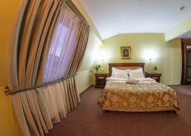 Atrium Hotel Ateneu City Center 5