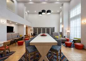Hampton Inn & Suites Harrisburg/North 3