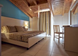 Ionion Blue Hotel Zante 5