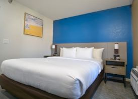 Comfort Inn & Suites Moreno Valley near March Air Reserve Base 2
