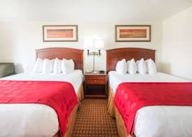 Ramada by Wyndham Enid 5