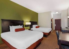 Best Western Plus Hopewell Inn 4