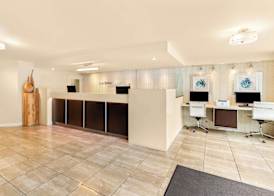 Best Western PLUS Inner Harbour Hotel 2