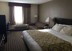 Baymont by Wyndham Harvard 3