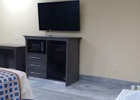 Americas Best Value Inn & Suites Northeast Houston 2
