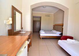 Hermes Hotel 5
