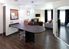 Candlewood Suites CELAYA by IHG 2