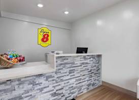 Super 8 by Wyndham Paducah I-24 Exit 4 3