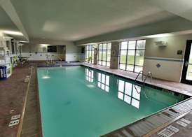 Hampton Inn & Suites Middlebury 5